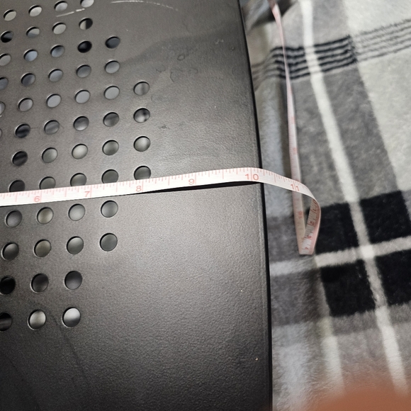 EUC - Halter Table - Picture 10 of 10